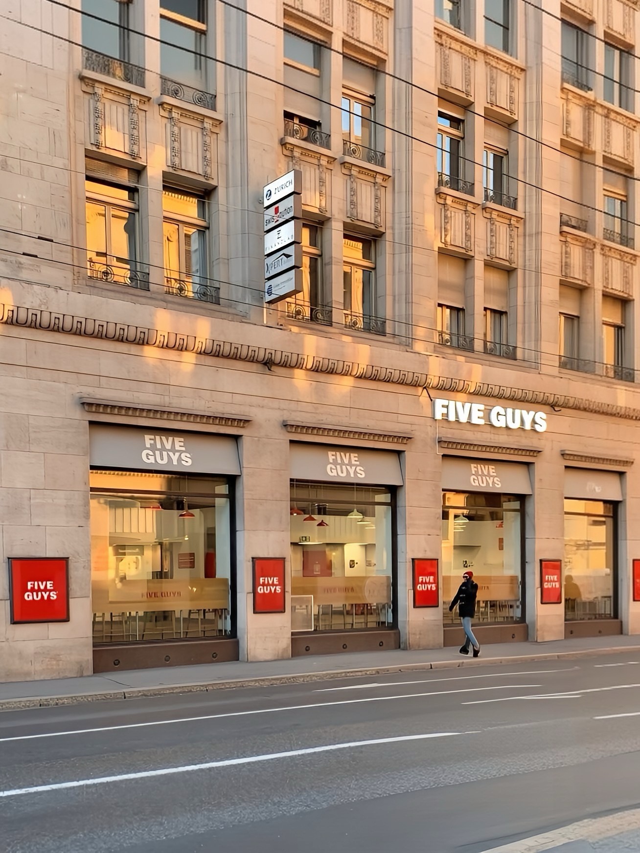 Five-Guys, St-François